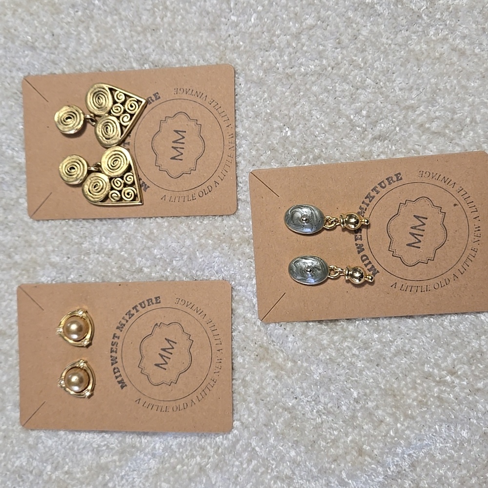 Earrings Set